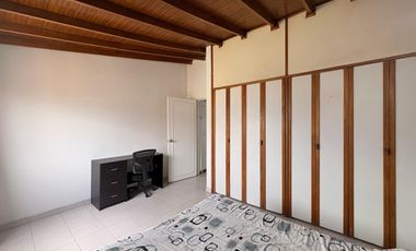 APARTAMENTO EN ARRIENDO AMOBLADO, SECTOR LAURELES - CONJUNTO LOS DUQUES