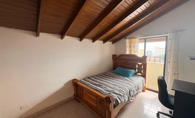 APARTAMENTO EN ARRIENDO AMOBLADO, SECTOR LAURELES - CONJUNTO LOS DUQUES