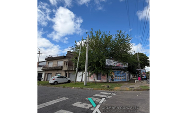 SE VENDE 2 DEPARTAMENTOS EN EXCELENTE ESQUINA