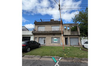 SE VENDE 2 DEPARTAMENTOS EN EXCELENTE ESQUINA