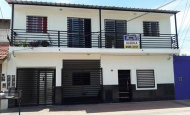 Departamento en alquiler en Isidro Casanova