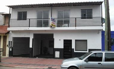 Duplex en alquiler en Isidro Casanova