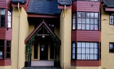 PUCÓN OESTE CON CAMINO AL VOLCAN