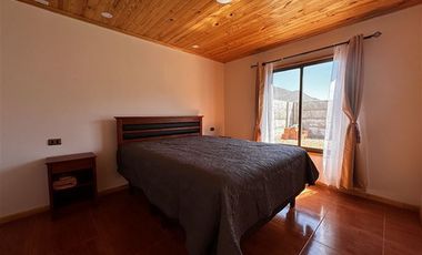 CASA EN VENTA DE 3 DORM. EN LA HIGUERA - OVALLE