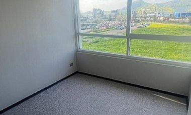 MALL ARAUCO QUILICURA / METRO QUILICURA