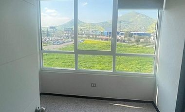 MALL ARAUCO QUILICURA / METRO QUILICURA