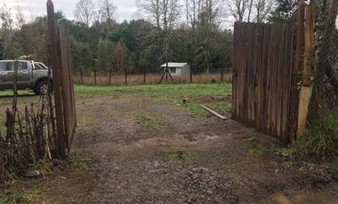 CASA EN VENTA DE 2 DORM. EN VALDIVIA