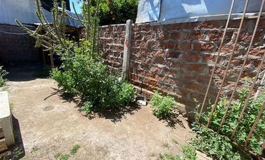 CASA EN VENTA DE 2 DORM. EN LA FLORIDA