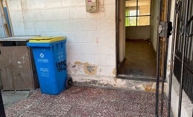 CASA EN VENTA DE 2 DORM. EN LA FLORIDA