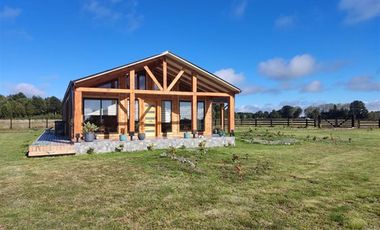 HERMOSA CASA NUEVA AMOBLADA EQUIPADA PUERTO OCTAY CONDOMINIO