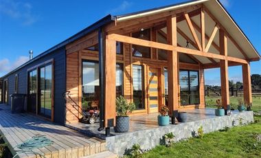 HERMOSA CASA NUEVA AMOBLADA EQUIPADA PUERTO OCTAY CONDOMINIO