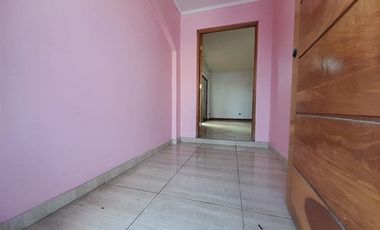 CASA 4 DORMITORIOS ACCESO SUR CON VESPUCIO