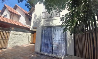 Casa en Venta en Condominio Parque Central