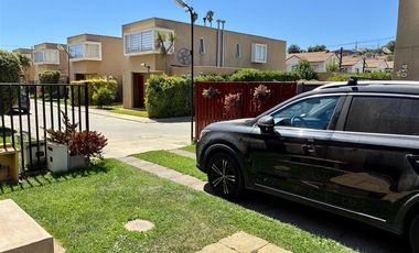 Casa en Venta en Berna / Granada