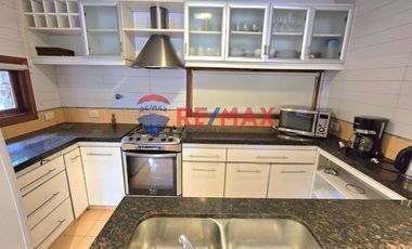 CASA VENTA CUATRO AMBIENTES EN MAR DE LAS PAMPAS