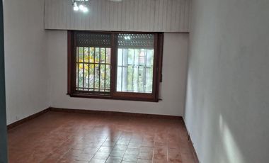 ALQ LOCAL COMERCIAL centro BILLINGHURST, S. MARTIN