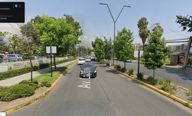 LOCAL COMERCIAL STRIP CENTER AV LA DEHESA Y EL RODEO