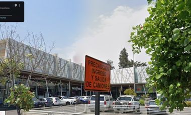 LOCAL COMERCIAL STRIP CENTER AV LA DEHESA Y EL RODEO