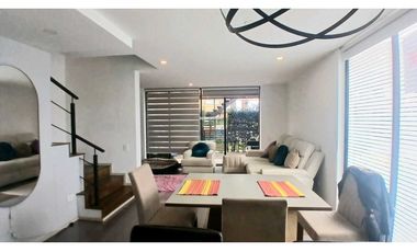 VENDO CASA TRES NIVELES  CADA HABITACIÓN CON BAÑO PRIVADO EN CHIA