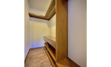 Venta Espectacular Apartamento Campestre con Jardin El Retiro
