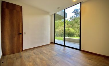 Venta Espectacular Apartamento Campestre con Jardin El Retiro