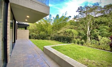 Venta Espectacular Apartamento Campestre con Jardin El Retiro