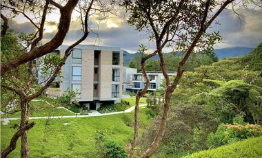 Venta Espectacular Apartamento Campestre con Jardin El Retiro