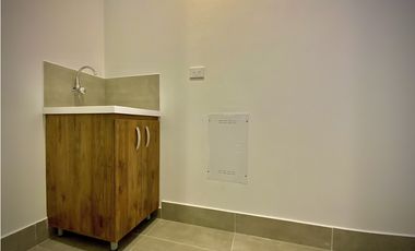 Venta Espectacular Apartamento Campestre con Jardin El Retiro