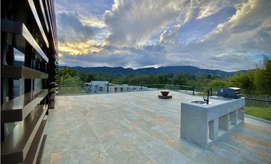 Venta Espectacular Apartamento Campestre con Jardin El Retiro