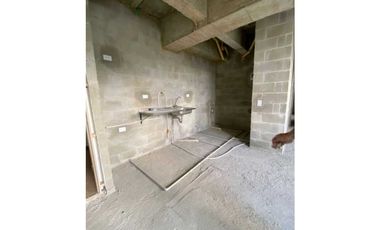 VENTA DE APARTAMENTO EN OBRA GRIS EN RIONEGRO. DISTRITO SAUCE