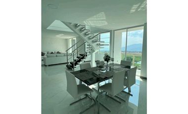 En venta apartamento en excelente sector y vista hermosa