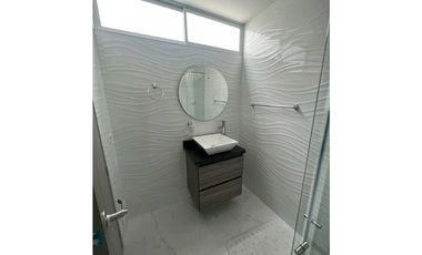 En venta apartamento en excelente sector y vista hermosa