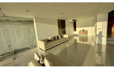 VENTA CASA DE PLAYA CON ACCESO DIRECTO AL MAR SANTA MARTA