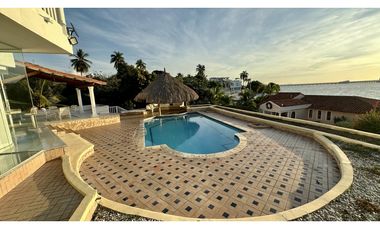 VENTA CASA DE PLAYA CON ACCESO DIRECTO AL MAR SANTA MARTA