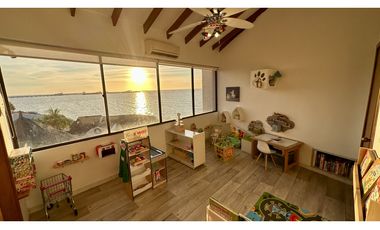 VENTA CASA DE PLAYA CON ACCESO DIRECTO AL MAR SANTA MARTA