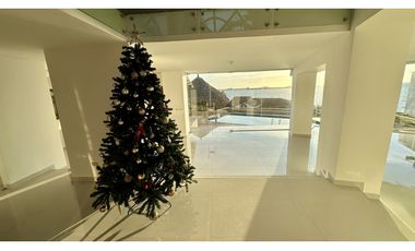 VENTA CASA DE PLAYA CON ACCESO DIRECTO AL MAR SANTA MARTA