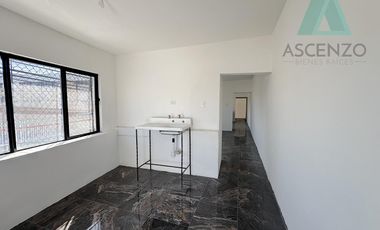 Renta Local Comercial en Planta Alta, Col.. Cuahutemoc, Bentor