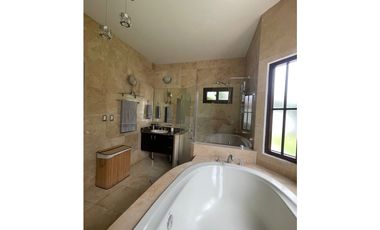 COSTA SUR / SUNSET COAST / 600M / 4 HABITACION / 4 BAÑOS / 4 PARKING