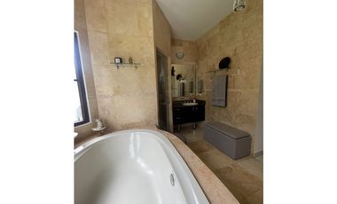 COSTA SUR / SUNSET COAST / 600M / 4 HABITACION / 4 BAÑOS / 4 PARKING