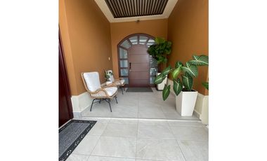 COSTA SUR / SUNSET COAST / 600M / 4 HABITACION / 4 BAÑOS / 4 PARKING