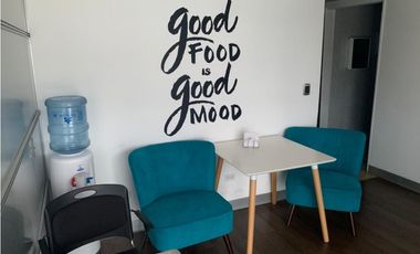 OFICINA / CALLE 50 / TORRE DRESDNER / 325M / DIVISIONES / AMOBLADA