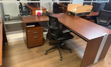 OFICINA / CALLE 50 / TORRE DRESDNER / 325M / DIVISIONES / AMOBLADA