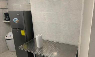 OFICINA / CALLE 50 / TORRE DRESDNER / 325M / DIVISIONES / AMOBLADA