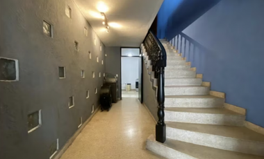 SAN FRANCISCO / CASA COMERCIAL / 500 M2 / 2 NIVELES /  2 BALCONES