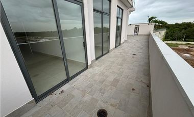 SANTA MARIA / OCEAN HOUSE / 240M / 3 HABITACION / 3 PARKING / TERRAZA