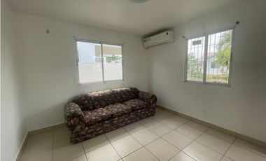 PLAYA DORADA / LAS OLAS / 205M / 3 HABITACION / 2 PARKING / TERRAZA