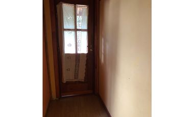 SE ALQUILA CASA DE 2 DORMITORIOS EN VILLA TURISMO A 300 MTS DE LA RUTA