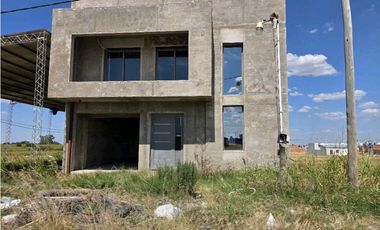 Vendo Casa a Terminar en Caseros, Entre Ríos.