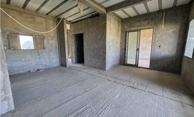 Vendo Casa a Terminar en Caseros, Entre Ríos.