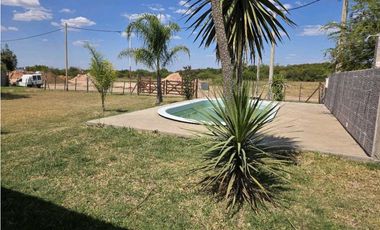 Vendo Quincho con Pileta en Caseros, Entre Ríos.